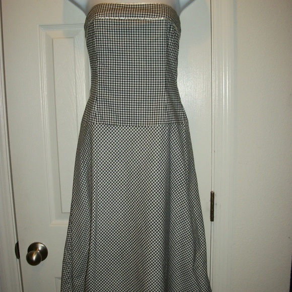 Duck Head Dresses & Skirts - DUCK HEAD Black & White Checkered Juniors Size 3